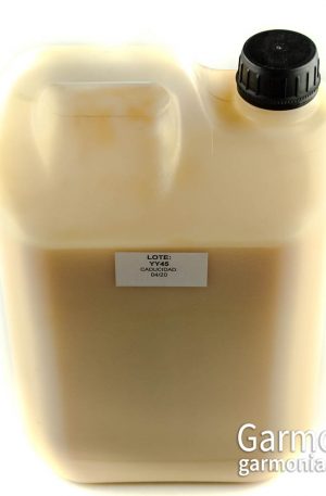 Nirvel royal jelly cream / Кондиционер увлажняющий с пчелиным маточным молочком для сухих, окрашенных и поврежденных волос . Объем: 5000 мл.